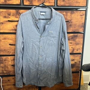 Men's Columbia XL Blue Button-Up Shirt